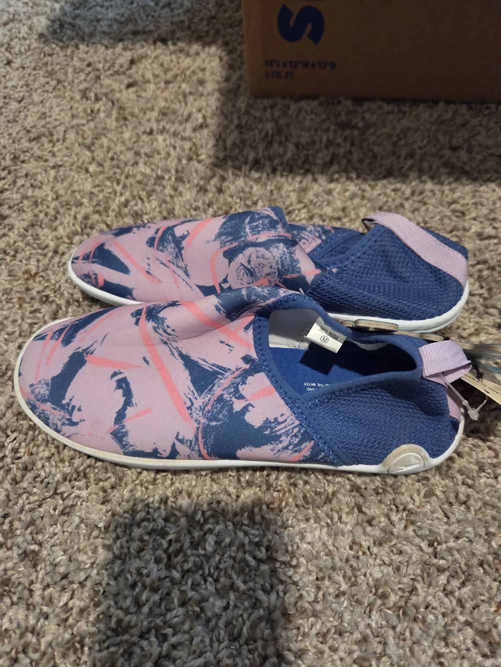 Speedo Girl Water Shoes Pink And Blue Accents